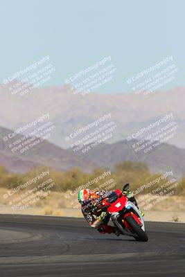 media/Feb-04-2023-SoCal Trackdays (Sat) [[8a776bf2c3]]/Turn 14 (115pm)/